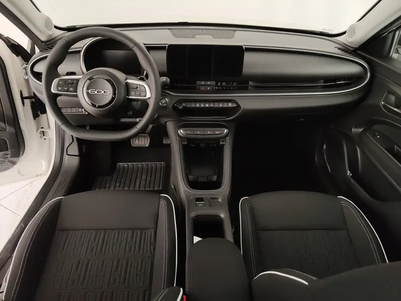 Fiat 600 nuova a Caserta (15)