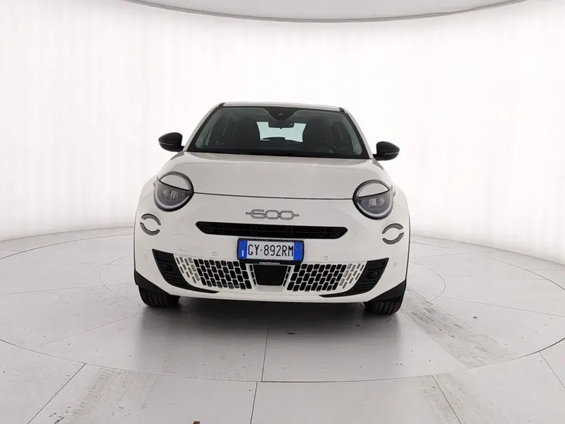 Fiat 600 nuova a Caserta (2)