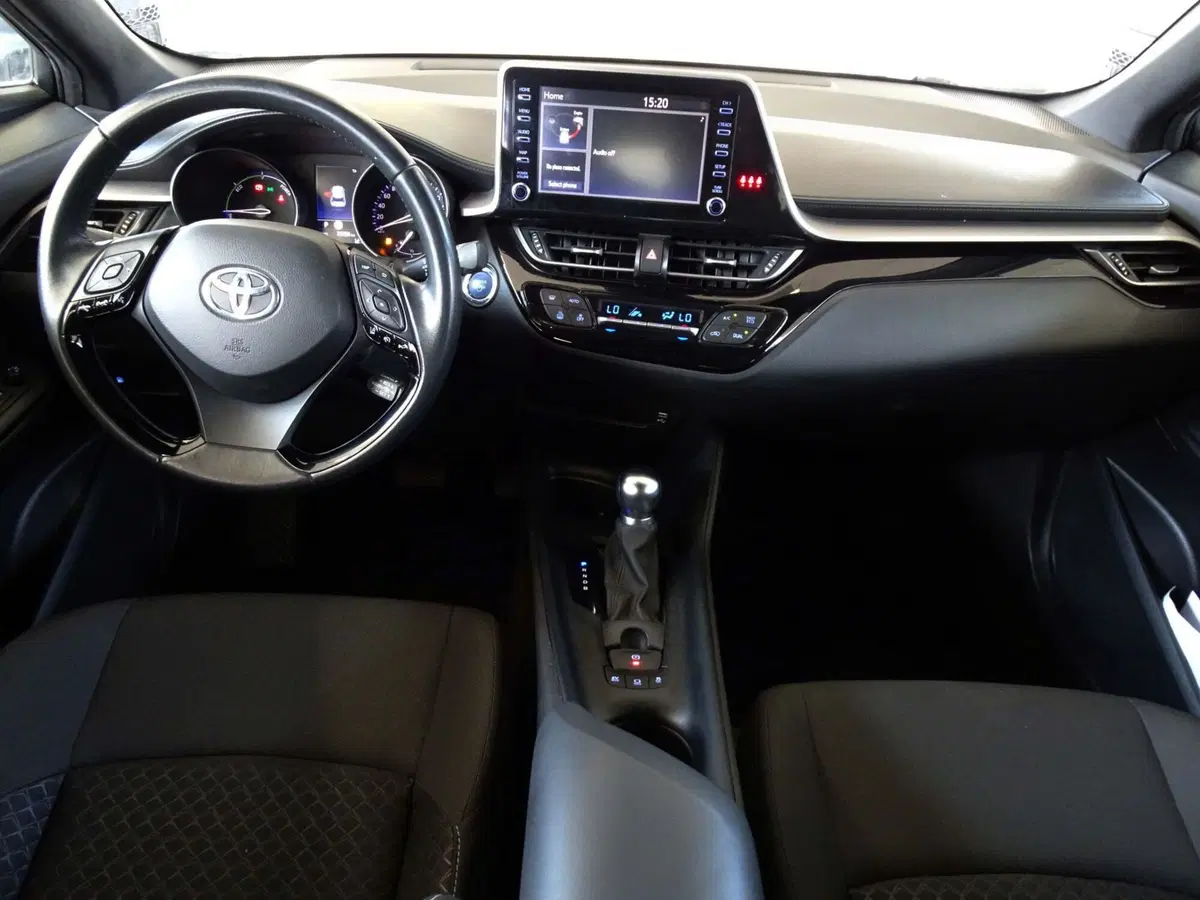 Toyota Toyota C-HR usata a Treviso (12)