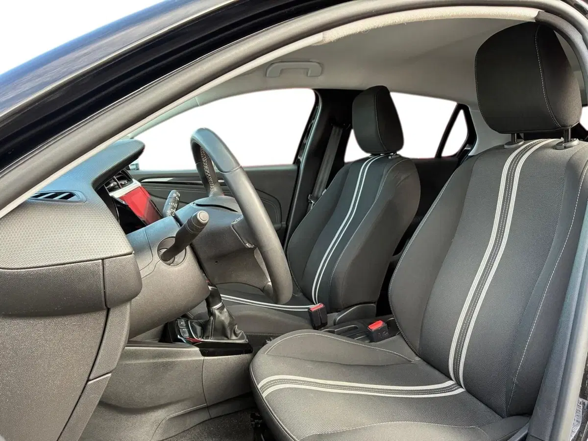 Opel Corsa usata a Prato (8)