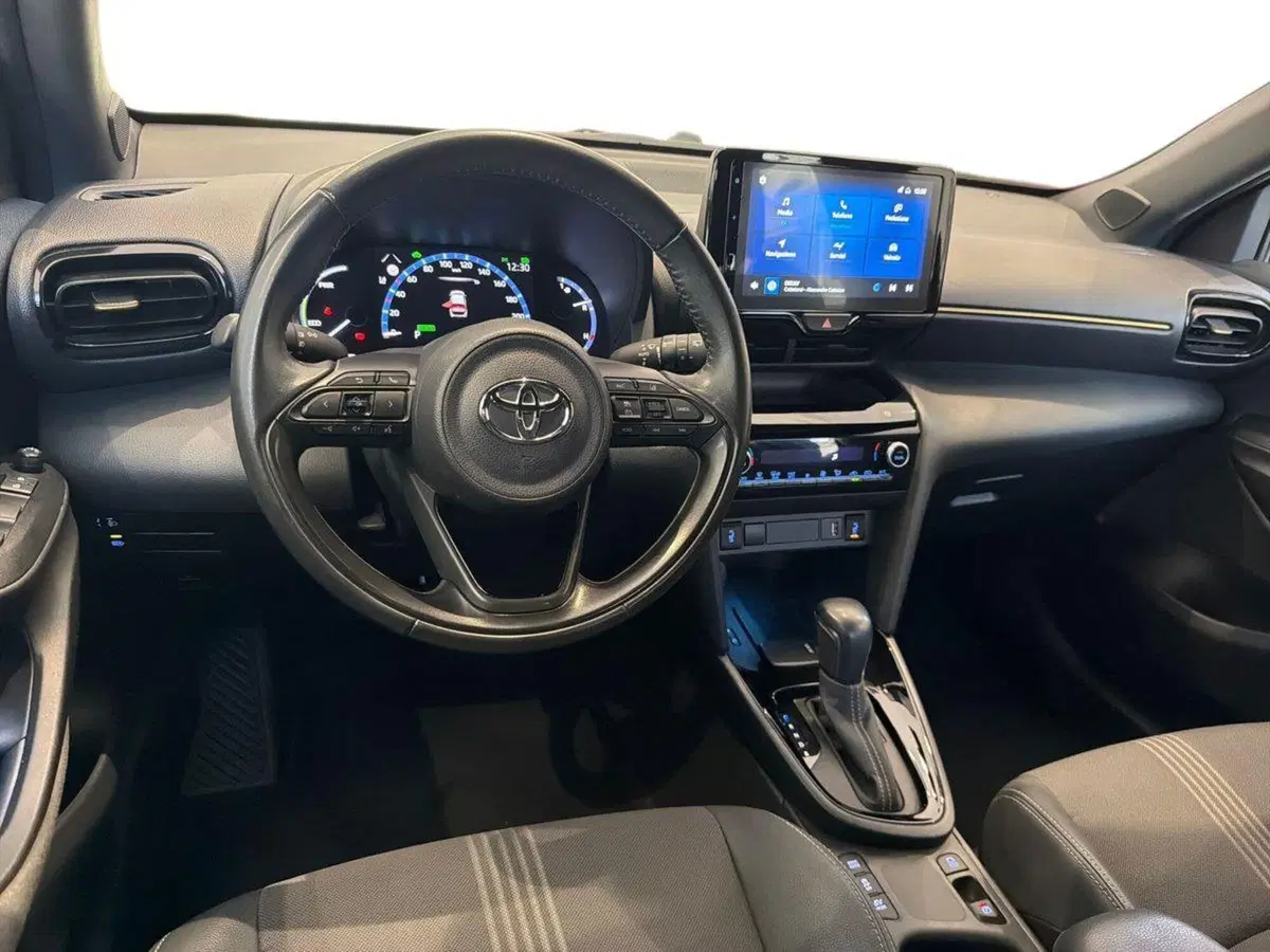 Toyota Yaris Cross usata a Catania (7)
