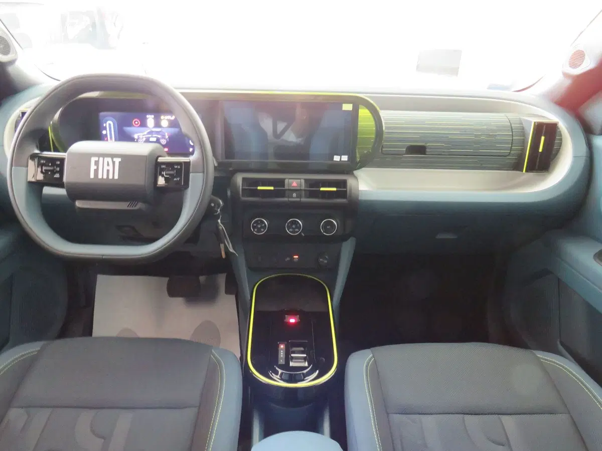 Fiat Grande Panda nuova a Monza e Brianza (11)