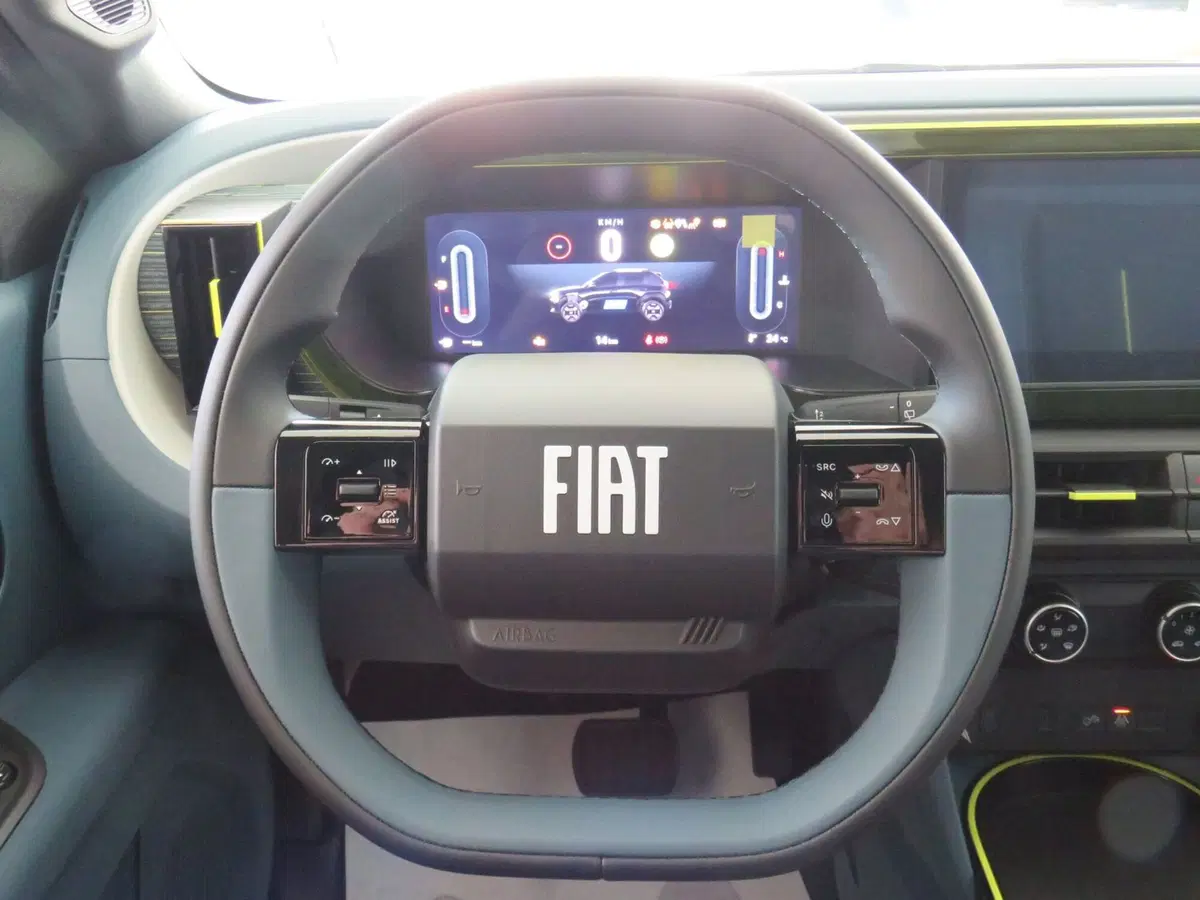 Fiat Grande Panda nuova a Monza e Brianza (12)