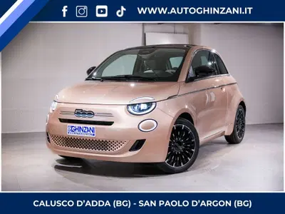 Fiat 500 1.0 hybrid La Prima nuova a Calusco d'Adda