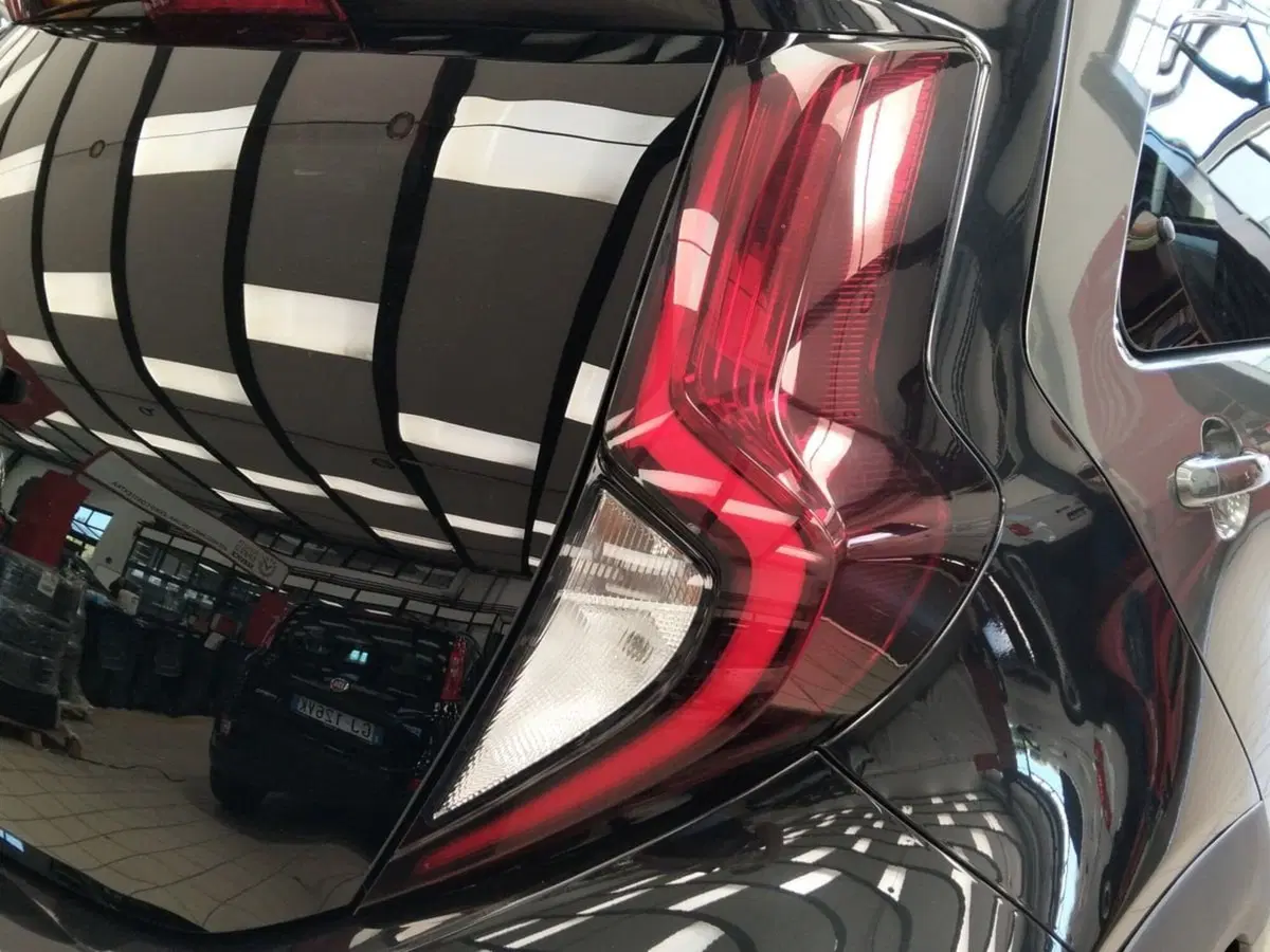 Toyota Aygo X usata a Roma (17)