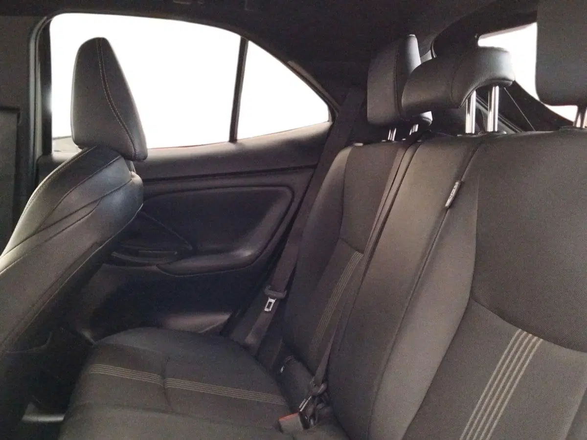 Toyota Yaris Cross usata a Roma (11)