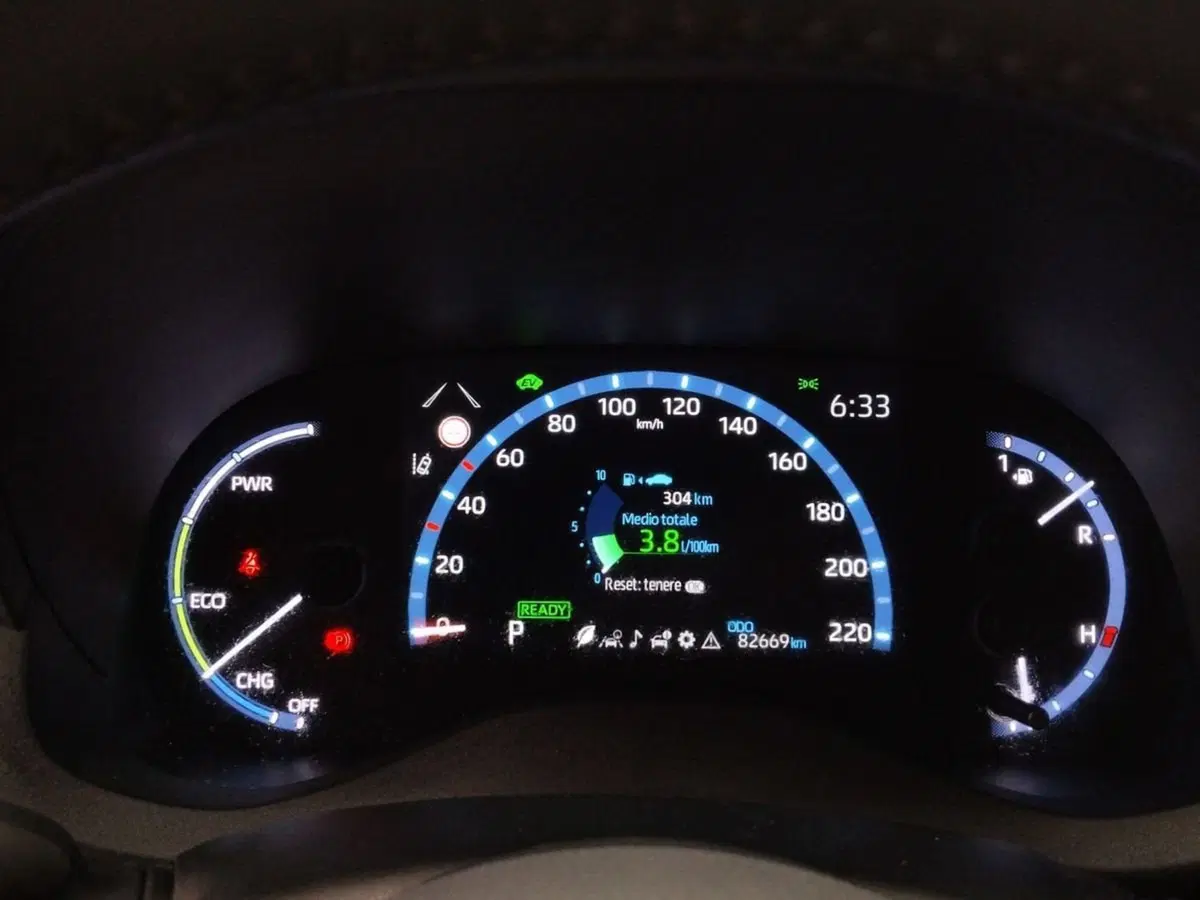 Toyota Yaris Cross usata a Roma (9)