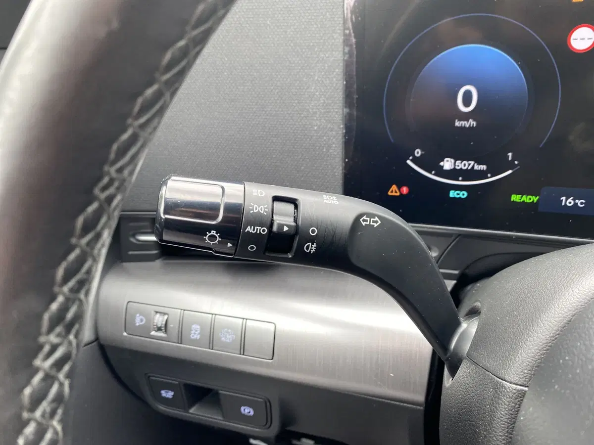 Hyundai Kona usata a La Spezia (11)