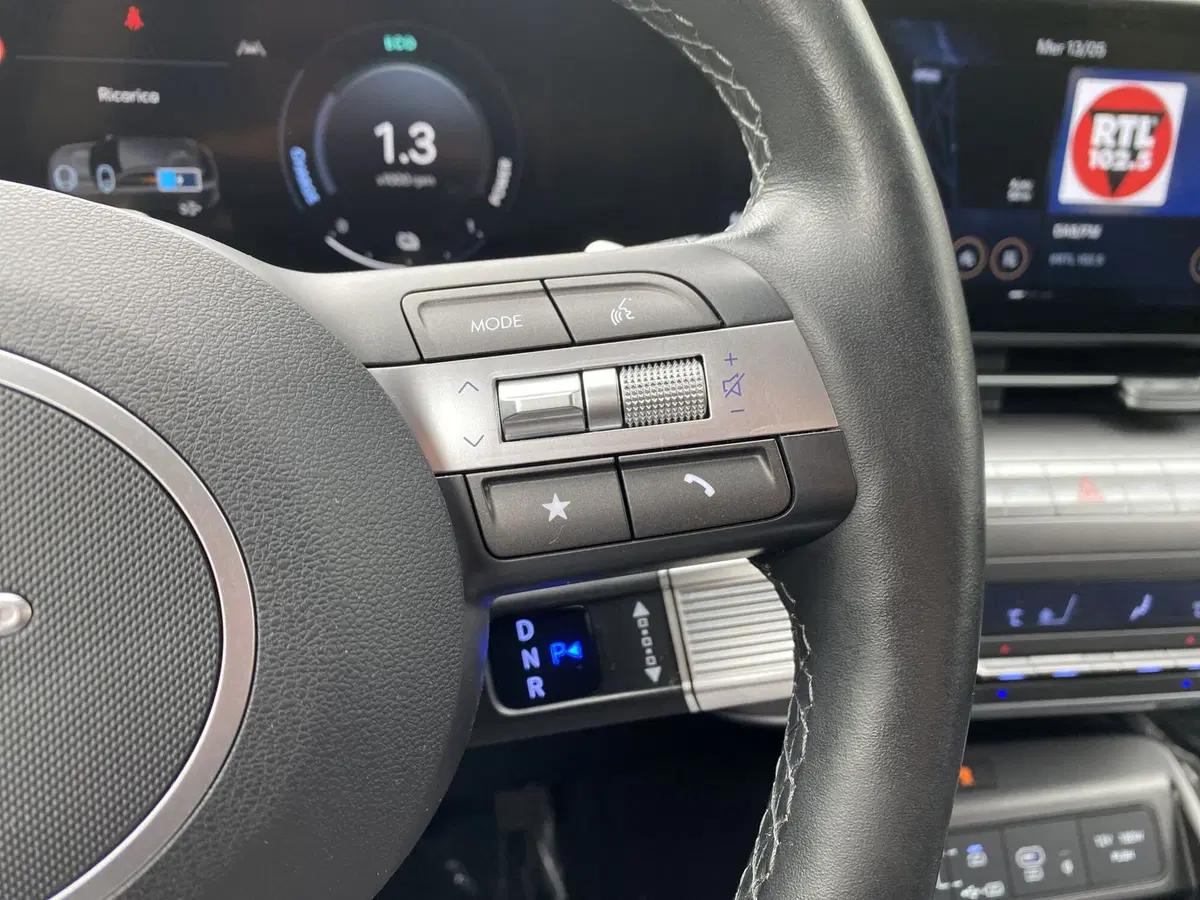 Hyundai Kona usata a La Spezia (12)