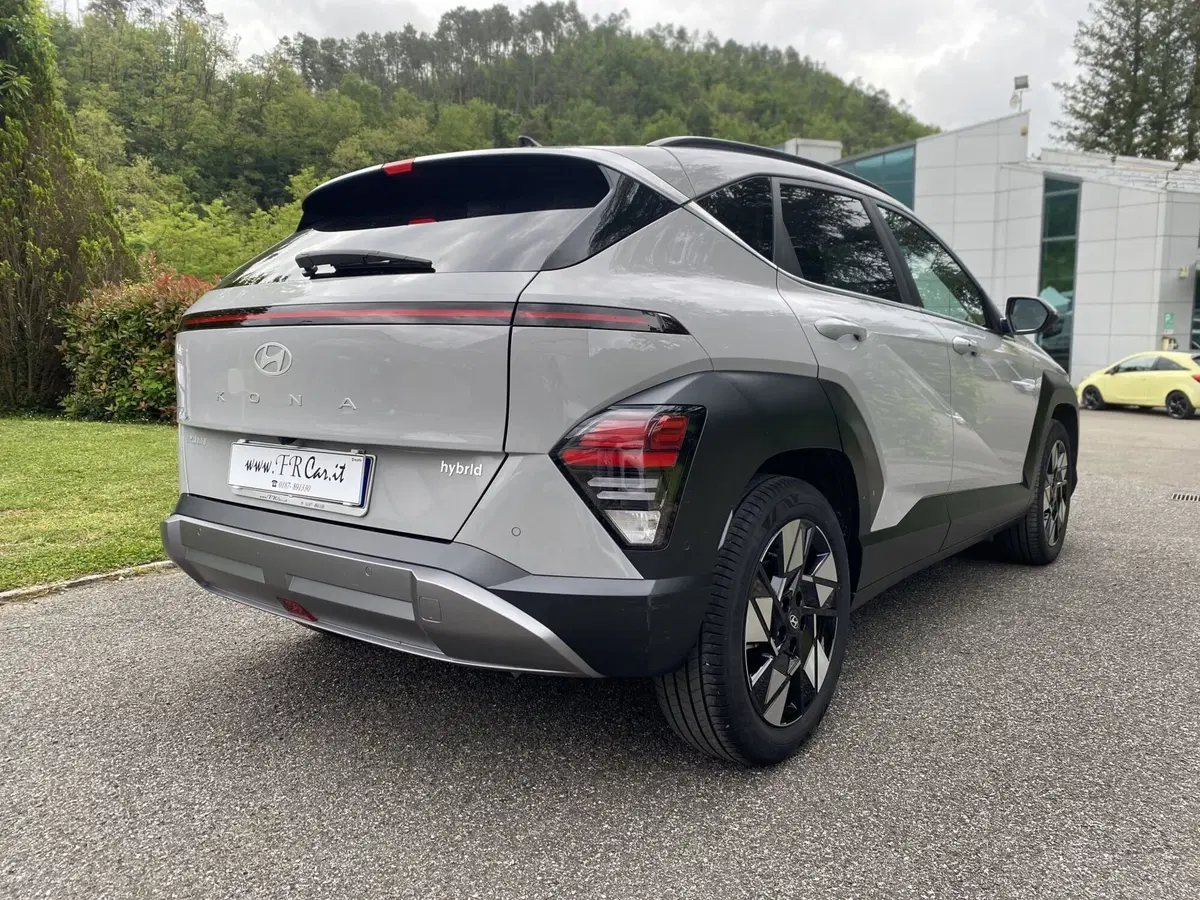 Hyundai Kona usata a La Spezia (4)