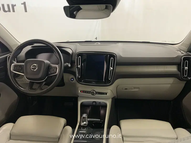 Volvo XC40 usata a Ferrara (12)