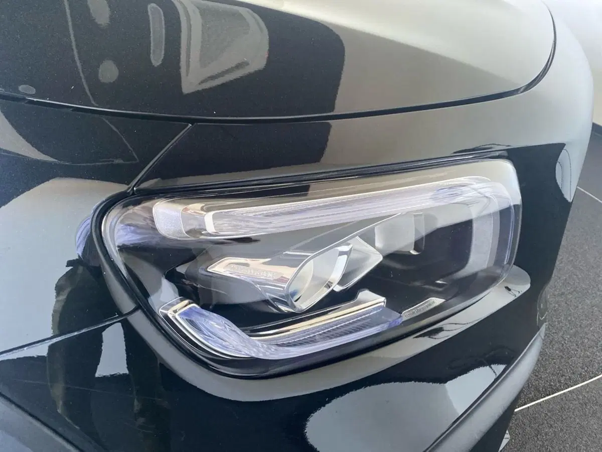 Mercedes-Benz GLB usata a Bergamo (16)