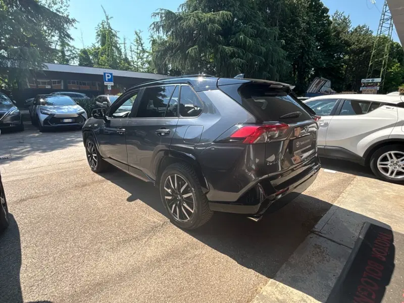 Toyota Rav4 usata a Bologna (5)