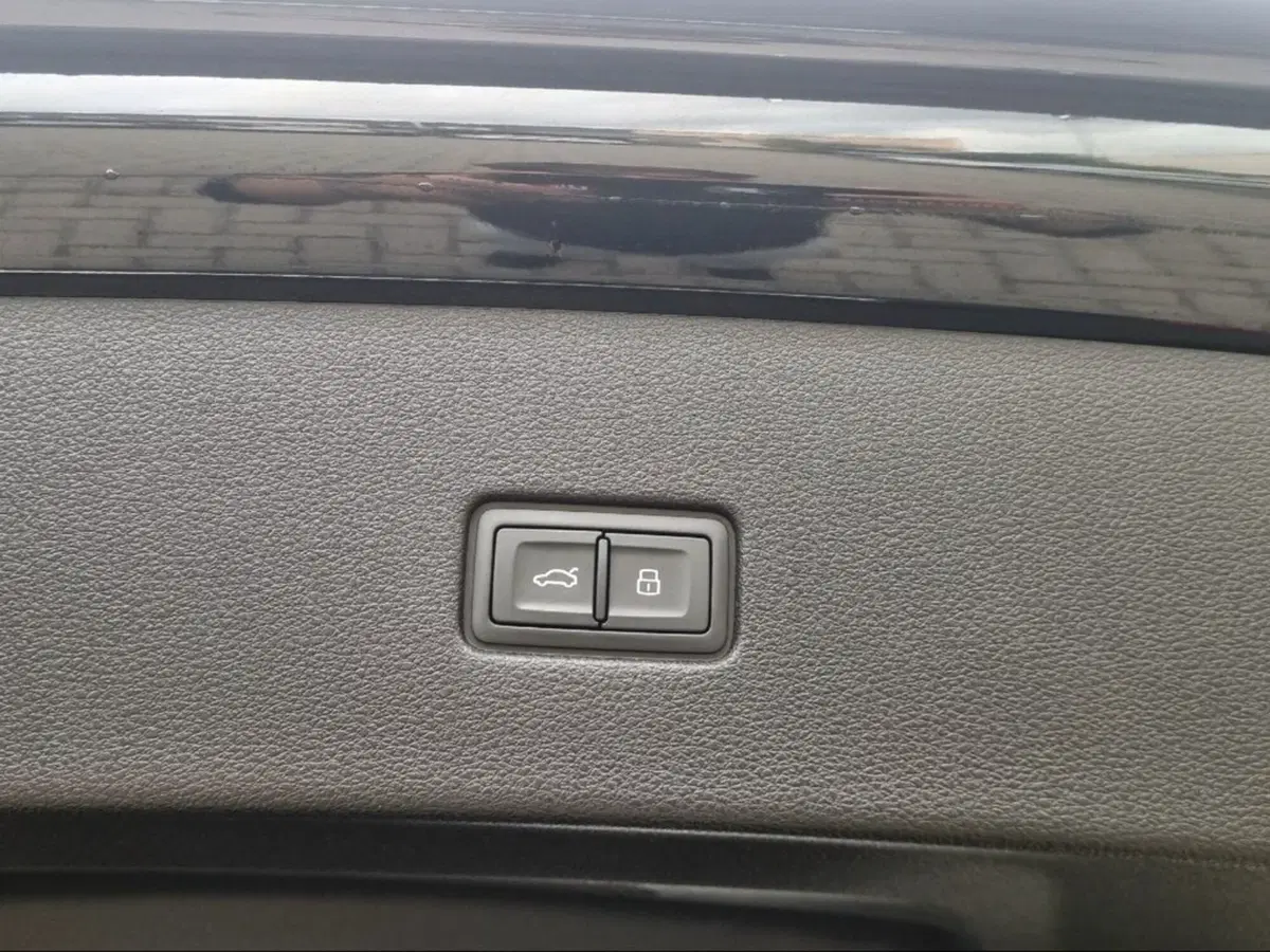Audi Q8 usata a Livorno (16)