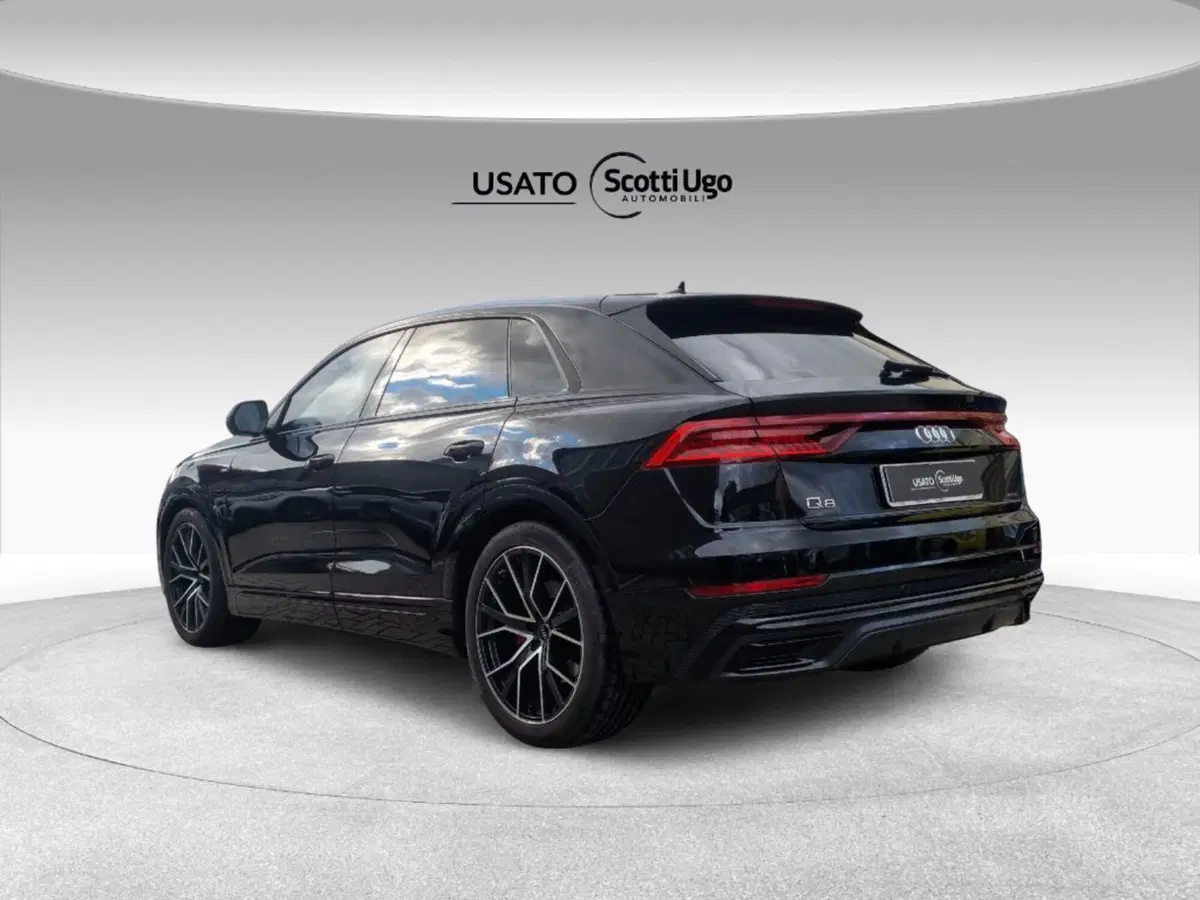 Audi Q8 usata a Livorno (4)