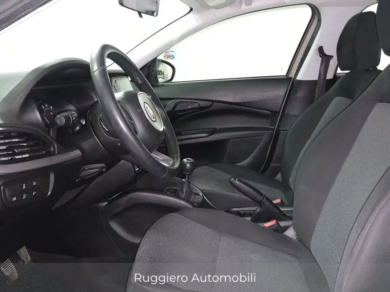 Fiat Tipo usata a Catanzaro (12)