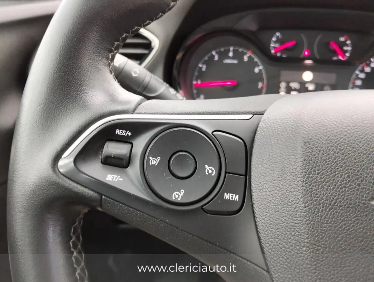 Opel Grandland X usata a Como (11)