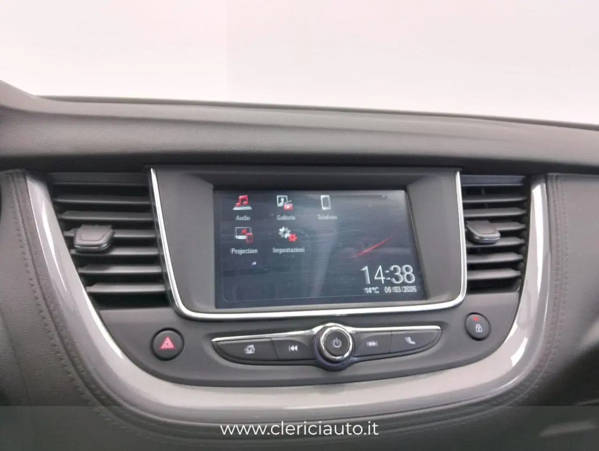 Opel Grandland X usata a Como (15)