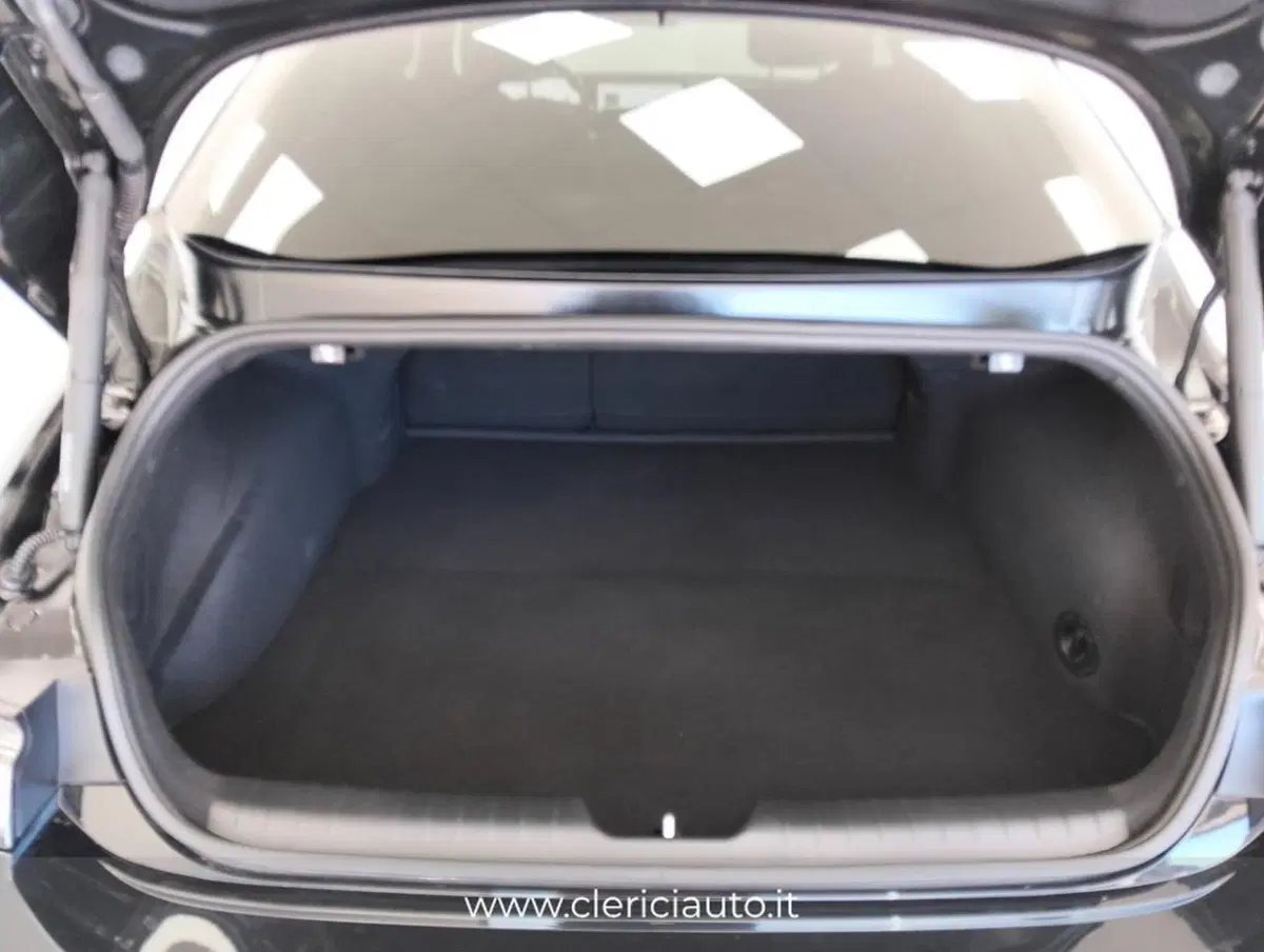Hyundai Ioniq 5 usata a Como (17)