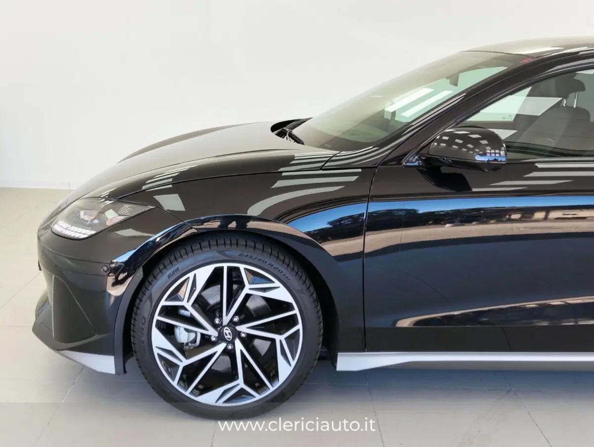 Hyundai Ioniq 5 usata a Como (9)