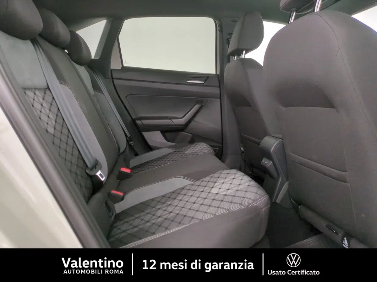 Volkswagen Taigo usata a Roma (11)