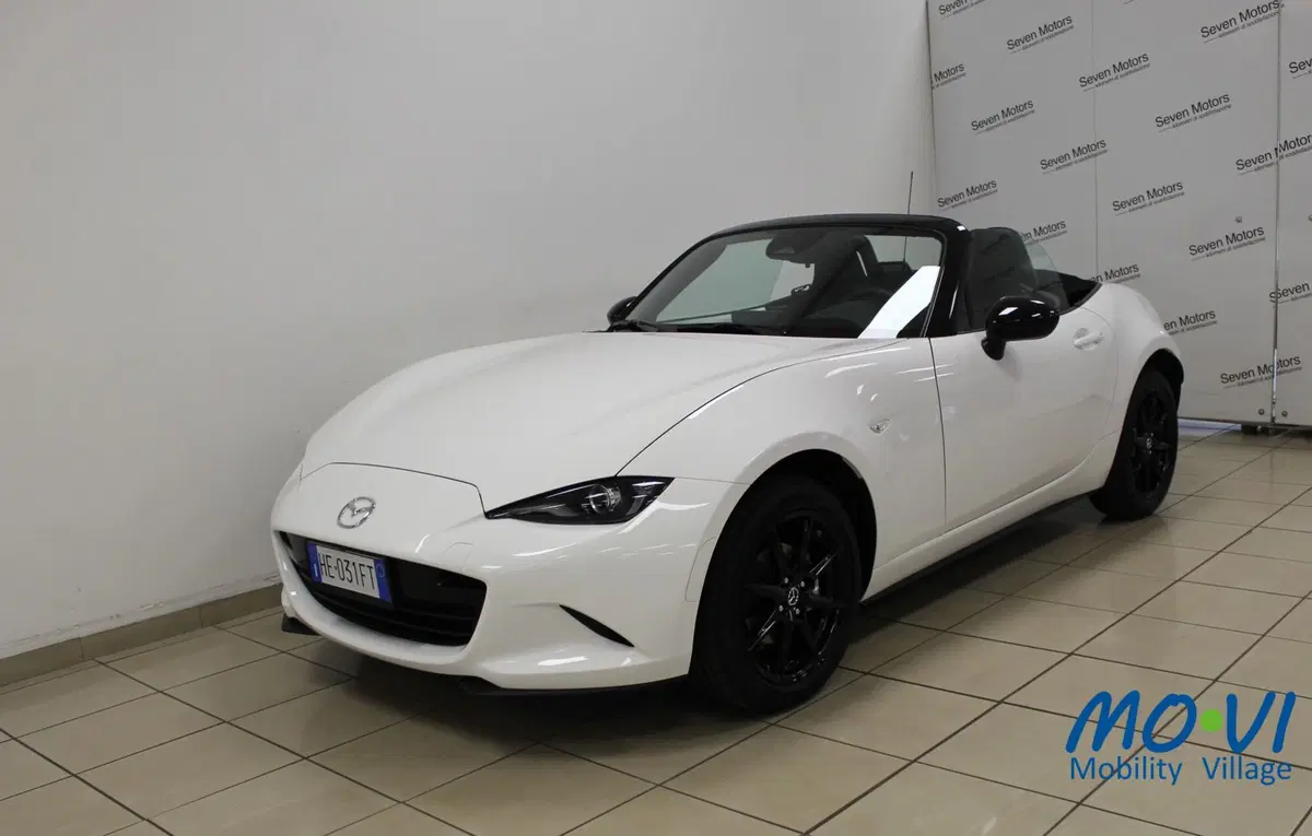 Mazda MX-5 nuova a Torino (3)