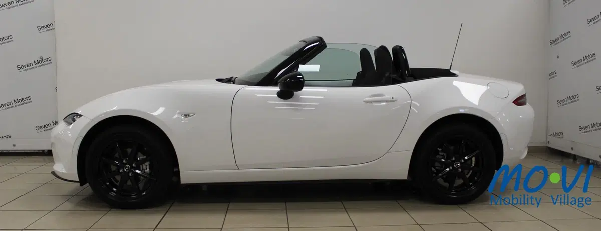 Mazda MX-5 nuova a Torino (5)