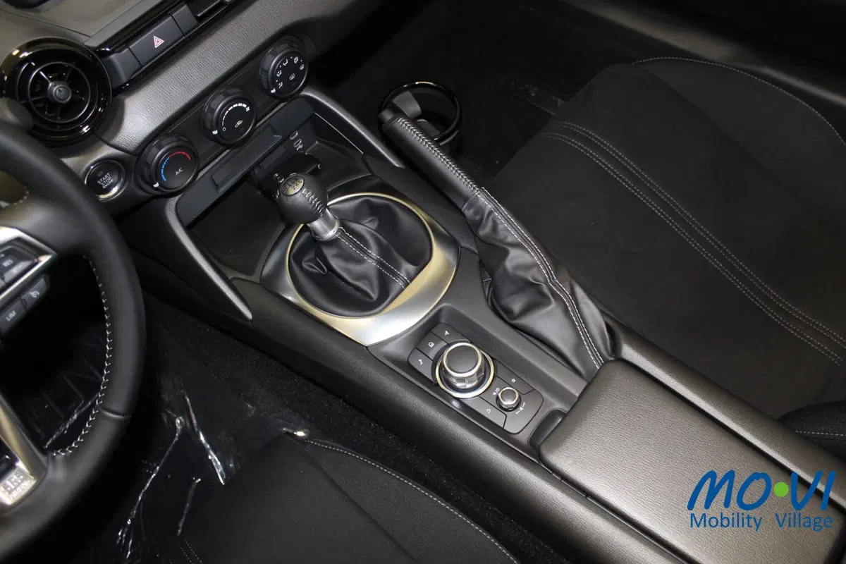 Mazda MX-5 nuova a Torino (8)