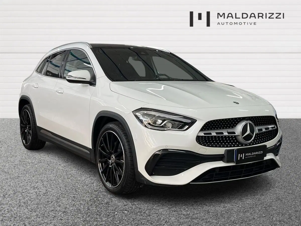 Mercedes-Benz GLA SUV usata a Bari