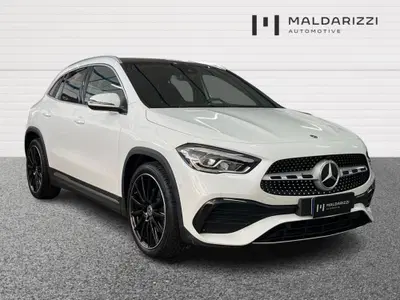 Mercedes-Benz GLA SUV 200 d AMG Line Premium Plus 4matic auto del 2023 usata a Bari