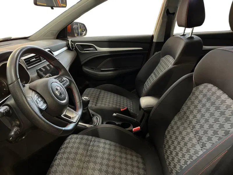 Mg ZS usata a Bari (7)