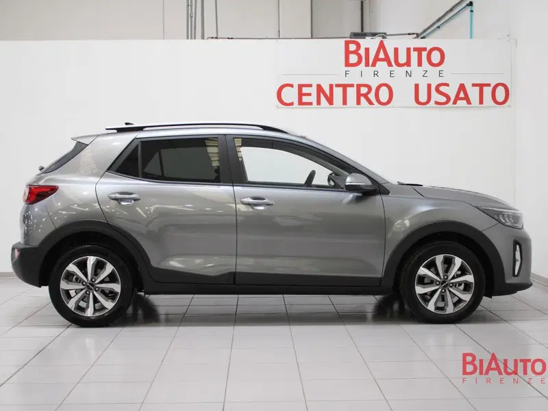 Kia Stonic usata a Firenze (19)