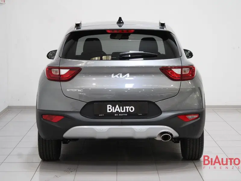 Kia Stonic usata a Firenze (4)
