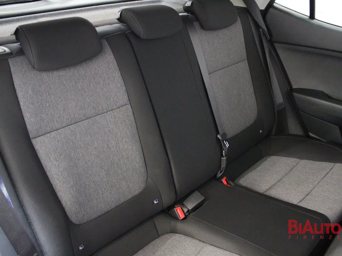 Kia Stonic usata a Firenze (7)