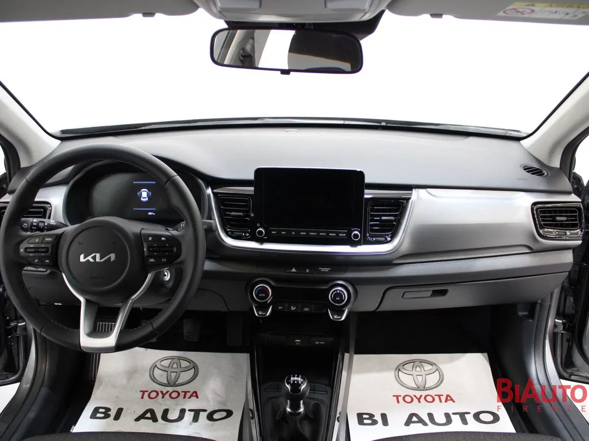 Kia Stonic usata a Firenze (9)