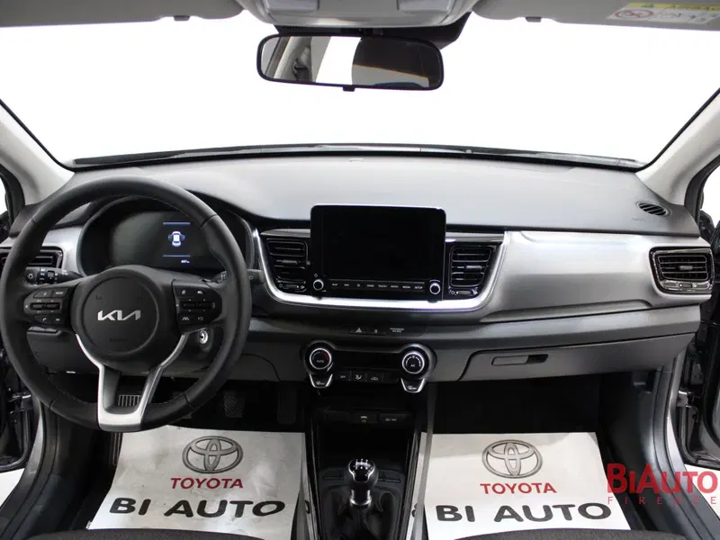 Kia Stonic usata a Firenze (9)