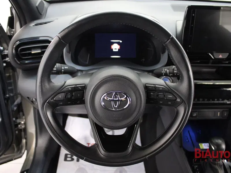 Toyota Yaris Cross usata a Firenze (11)
