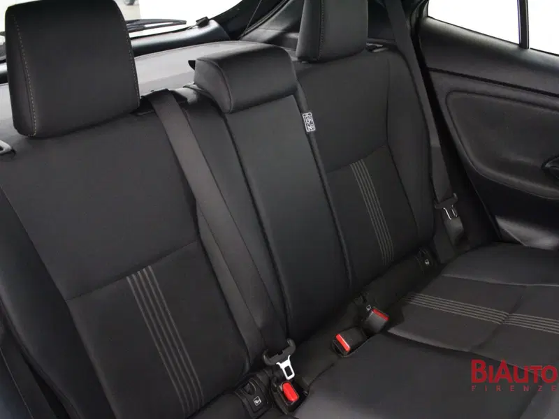 Toyota Yaris Cross usata a Firenze (8)