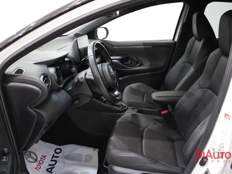 Toyota Yaris usata a Firenze (6)
