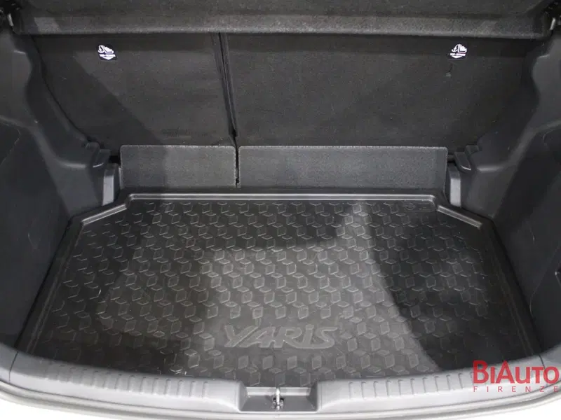 Toyota Yaris usata a Firenze (9)