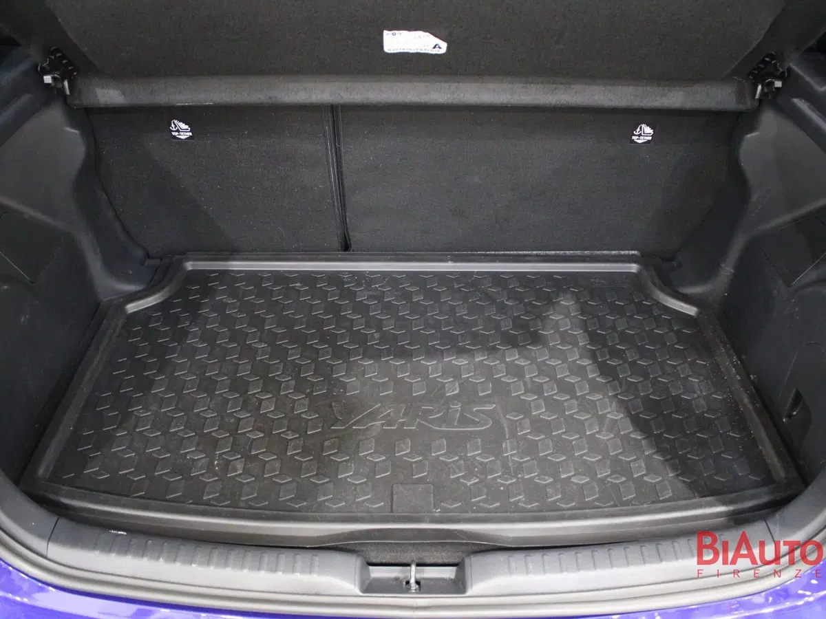 Toyota Yaris usata a Firenze (8)