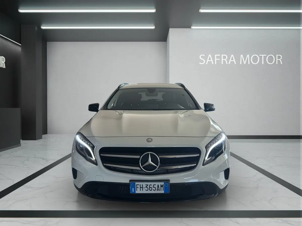 Mercedes-Benz GLA SUV usata a Cosenza (2)