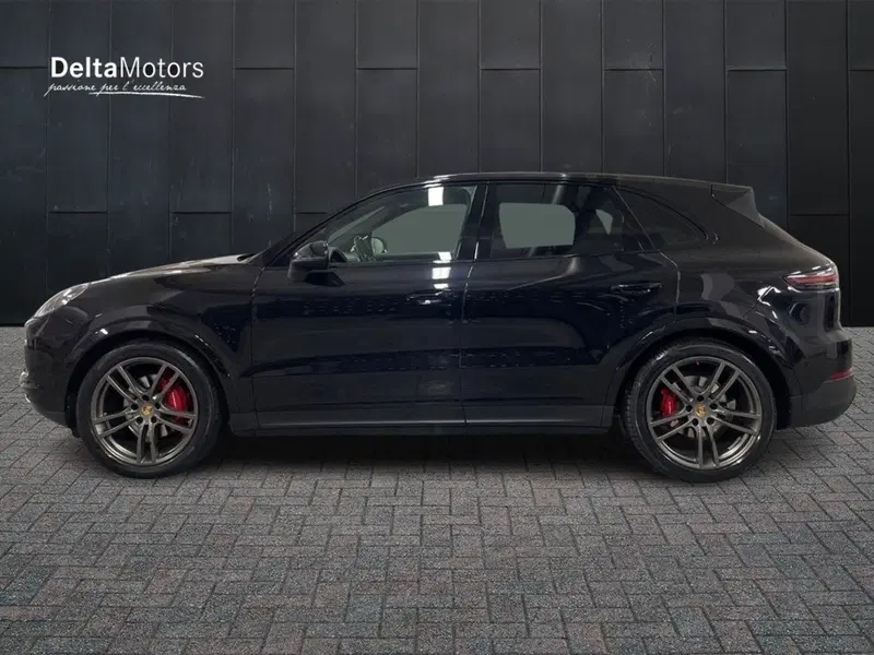 Porsche Cayenne usata a Ancona (2)