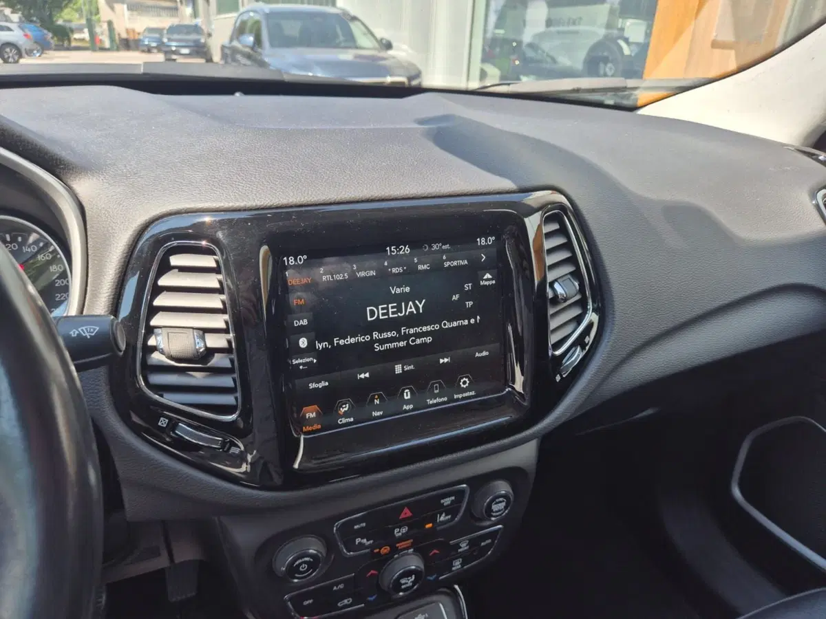 Jeep Compass usata a Como (12)