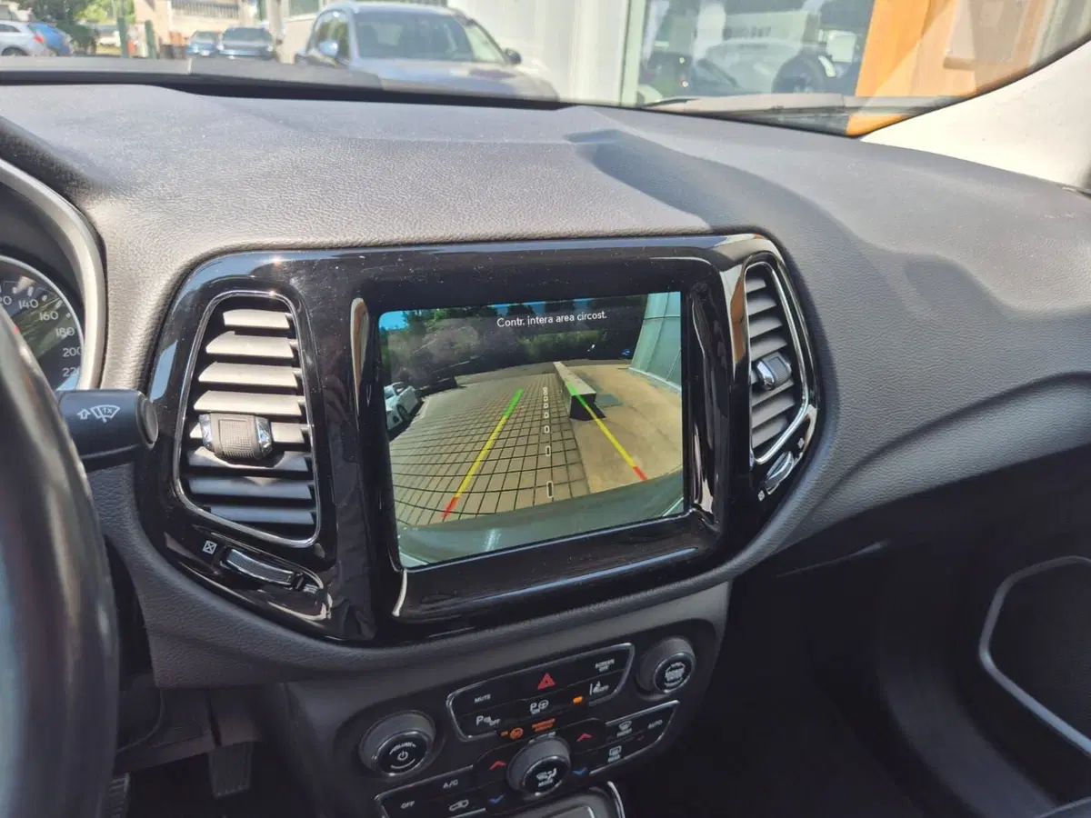 Jeep Compass usata a Como (13)