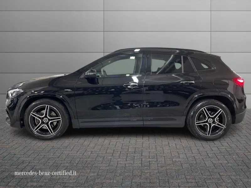 Mercedes-Benz GLA SUV usata a Macerata (2)