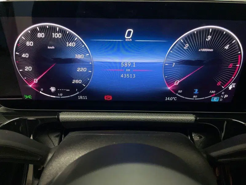 Mercedes-Benz GLA SUV usata a Macerata (9)