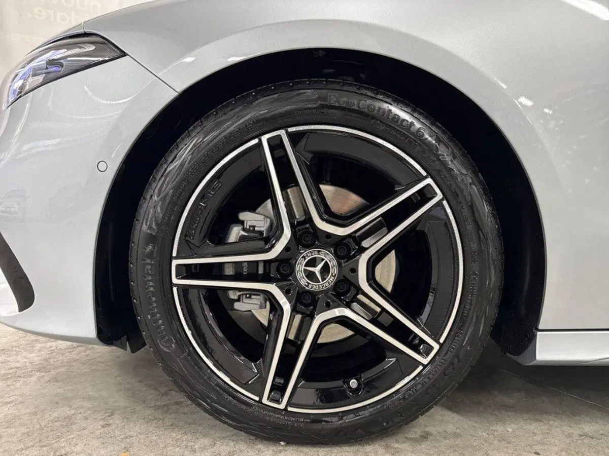 Mercedes-Benz Classe A Sedan nuova a Macerata (8)