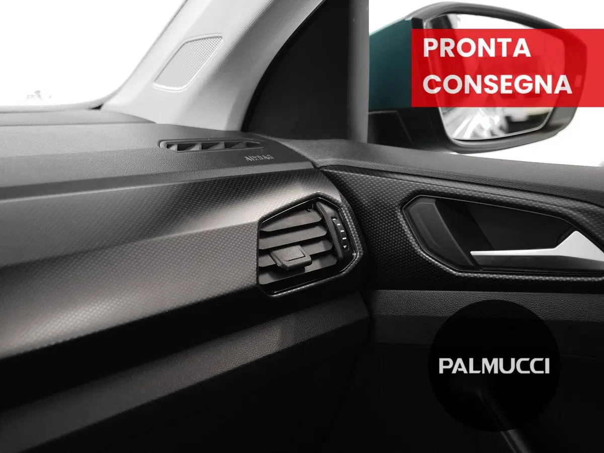 Volkswagen T-Cross usata a Prato (10)