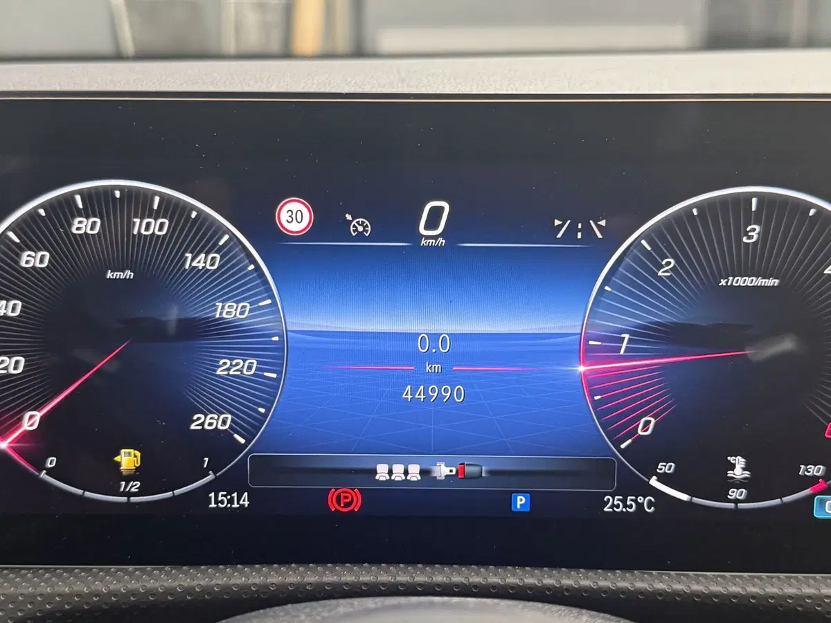 Mercedes-Benz Classe A usata a Napoli (10)